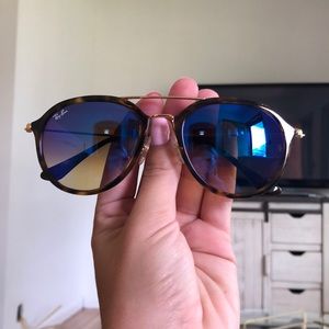 Ray- Ban Aviator Flash Lens w/ Tortoise Frames